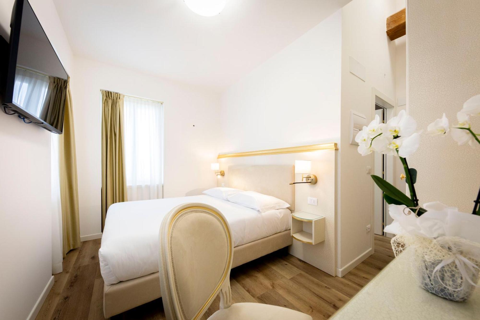 Hotel Ai Dogi Palmanova Luaran gambar